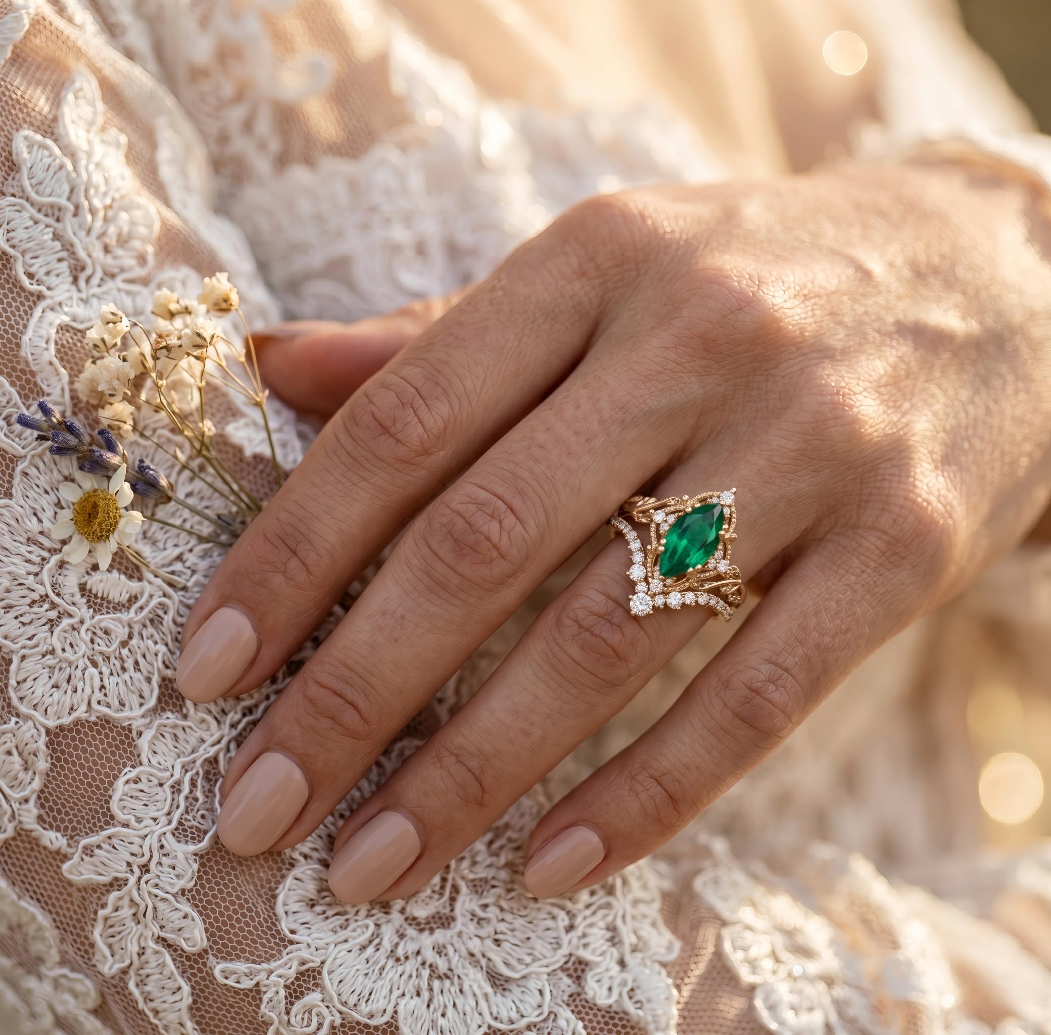 1-3CT Emerald Rings for Women 10K /14K /18K Solid Gold Emerald Engagement Ring May Birthstone Gemstone Wedding Promise Ring for Her Free Engraving
