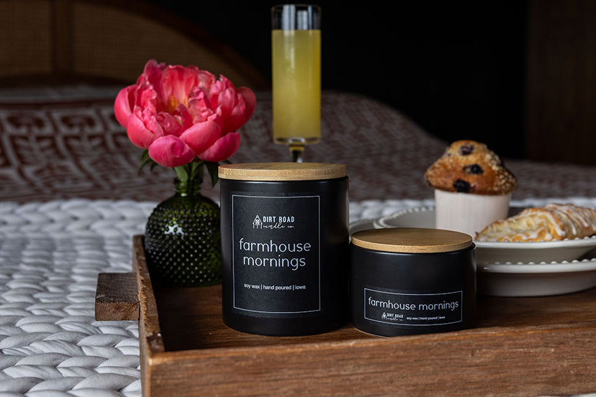 Farmhouse Mornings Lavender Linen Candle Sandalwood Musk