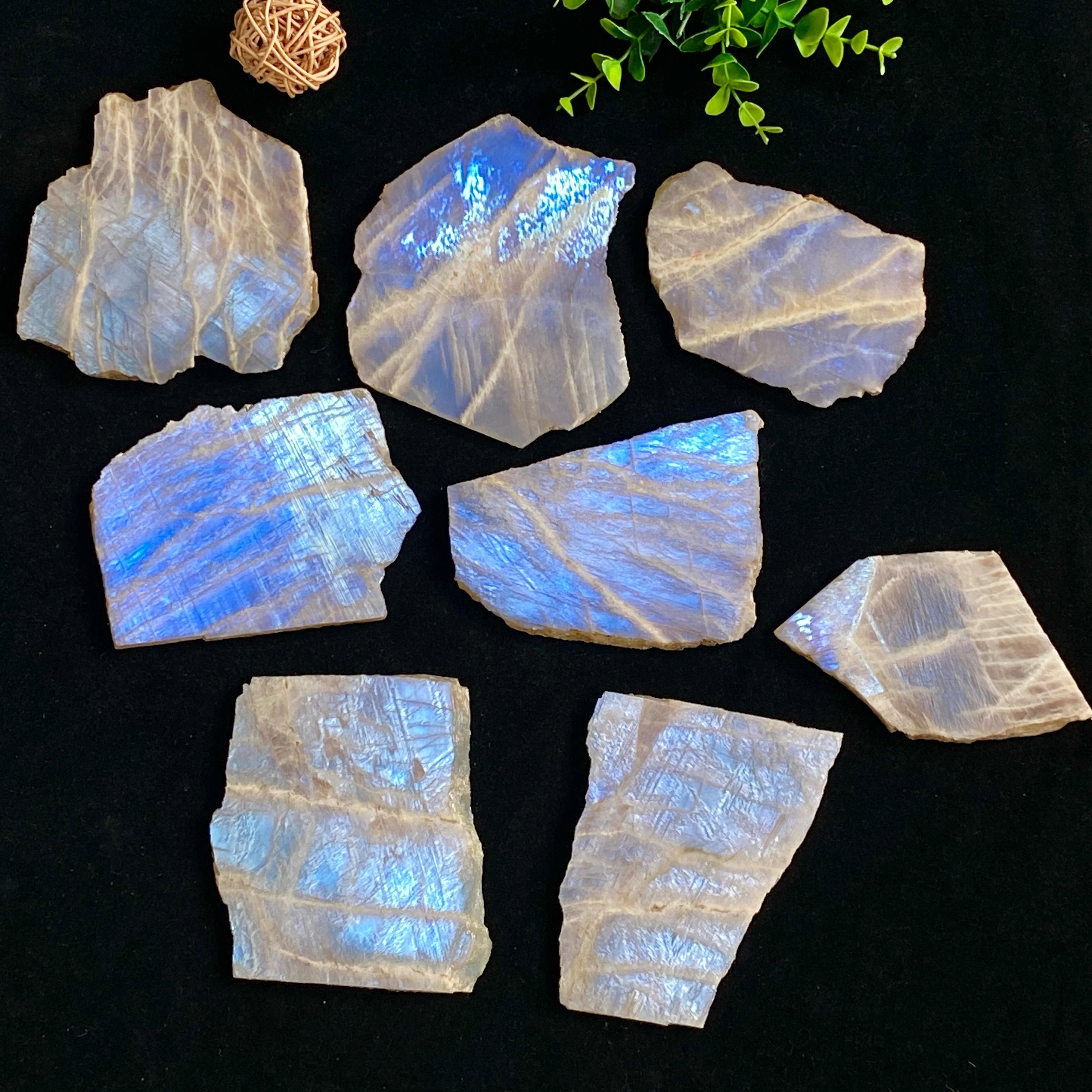 1PC Blue Moonstone Slice-Irregular Shape-Slicesunique Luster Texture Stone for Home Decor&Interior Decor,Elegant Decor Piece