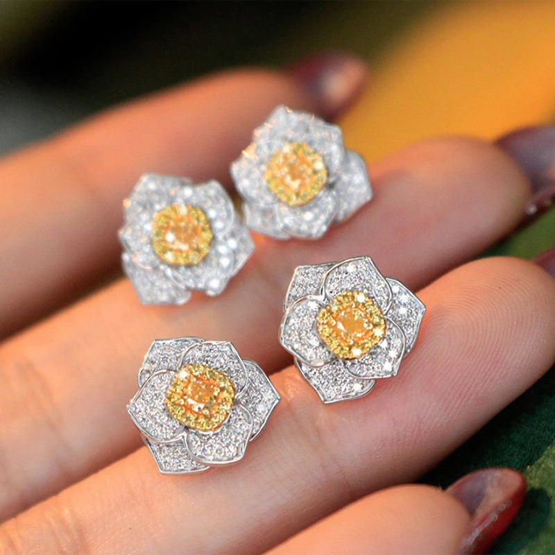 Aazuo Real 18K White Gold Real Yellow Diamonds Fairy Flower Stud Earring Gifted For Women Wedding Party Chain Real Gold Au750