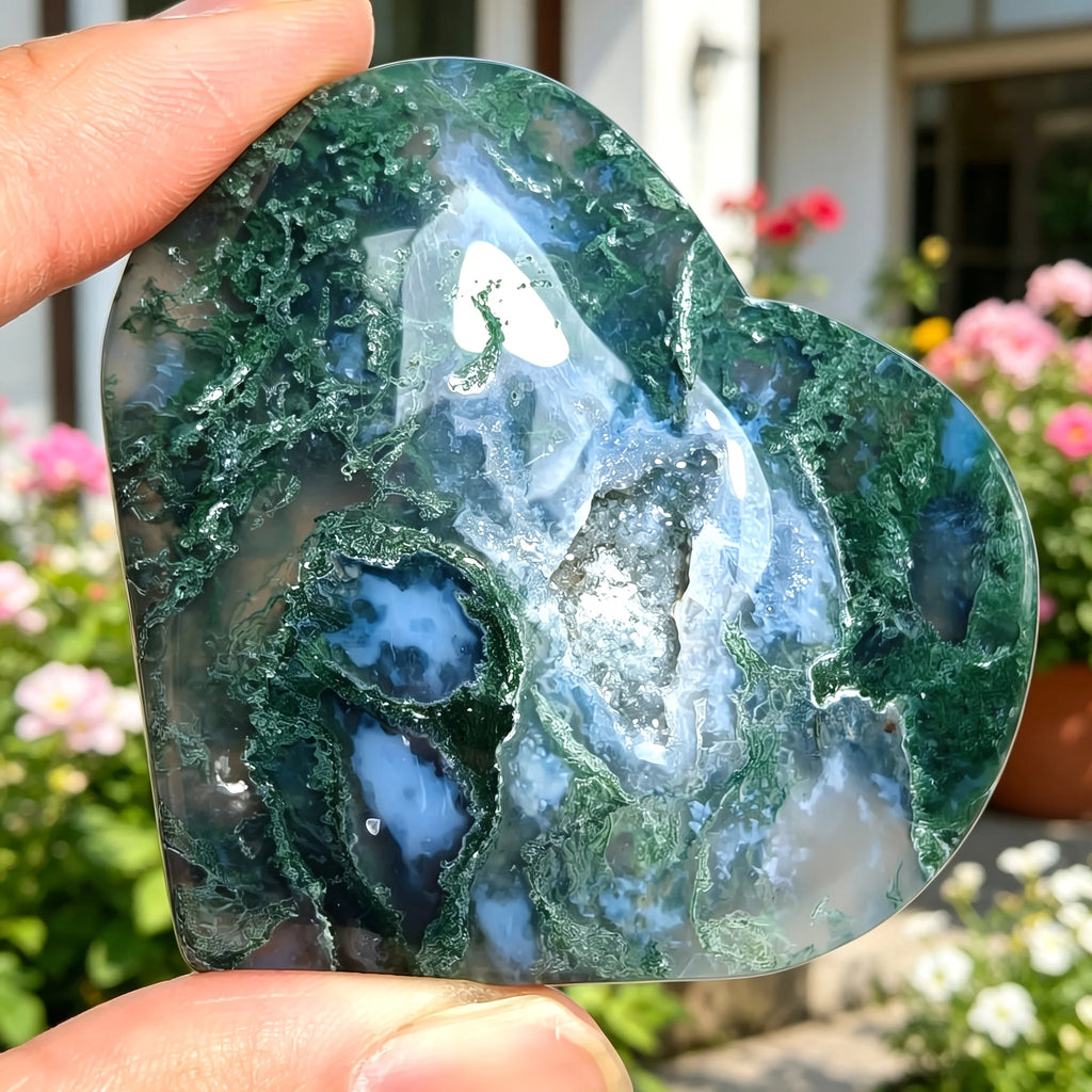 1pc Random Natural Moss Agate Heart Cabochon,
